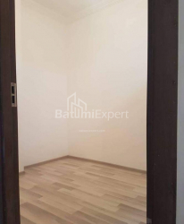 Apartment 3-room 48 m² - Peter Bagrationi, Batumi