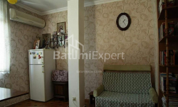 Apartment 3-room 90 m² - King Parnavaz, Batumi