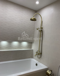 Apartment 3-room 82 m² - Ekvtime Takaishvili, Batumi