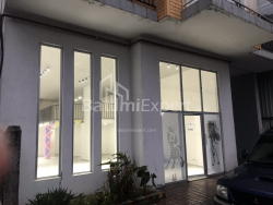 Office 130 m² - Ekvtime Takaishvili, Batumi, Georgia