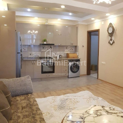 Apartment 3-room 85 m² - Ekvtime Takaishvili, Batumi