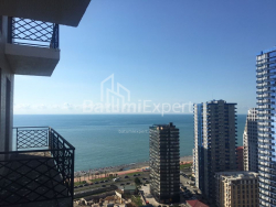 Apartment 1-room 35 m² - Lech and Maria Kaczynski, Batumi