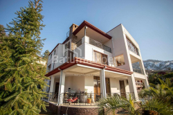 Private house 7-room 500 m² - Petre Iberi, Gonio