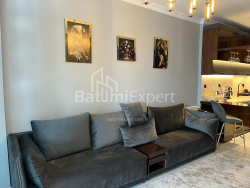 Apartment 3-room 59 m² - Avenue of Heroes, Batumi