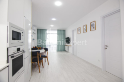 Apartment 3-room 74 m² - Zurab Gorgiladze, Batumi