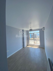 Apartment 4-room 121 m² - Lech and Maria Kaczynski, Batumi