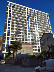 Apartment 1-room 28 m² - Lech and Maria Kaczynski, Batumi