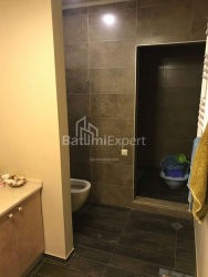 Apartment 130.9 m² - Selim Khimshiashvili, Batumi, Georgia