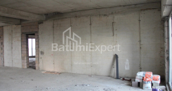 Apartment 1-room 172.2 m² - Lech and Maria Kaczynski, Batumi