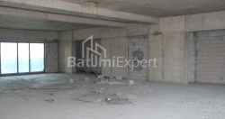 Apartment 1-room 172.7 m² - Lech and Maria Kaczynski, Batumi