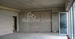 Apartment 75.75 m² - Lech and Maria Kaczynski, Batumi, Georgia