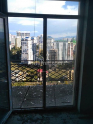 Apartment 74 m² - Lech and Maria Kaczynski, Batumi, Georgia