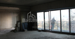 Apartment 2-room 89.4 m² - Lech and Maria Kaczynski, Batumi